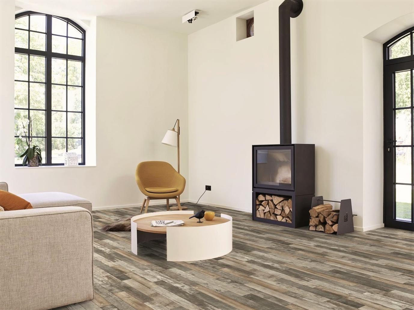 farbenfroher PVC in Holz-Optik 5