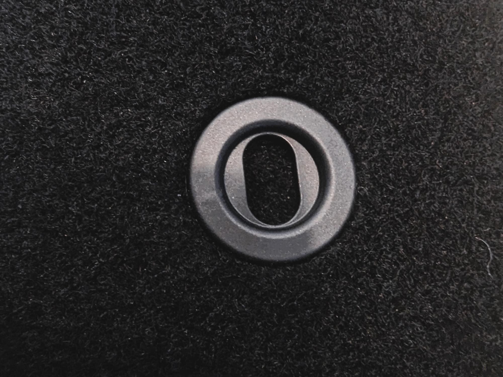 Lagerrest: Fußmattenset passend für VW EOS 1F7, 1F8, Dura graphit, Umrandung rot