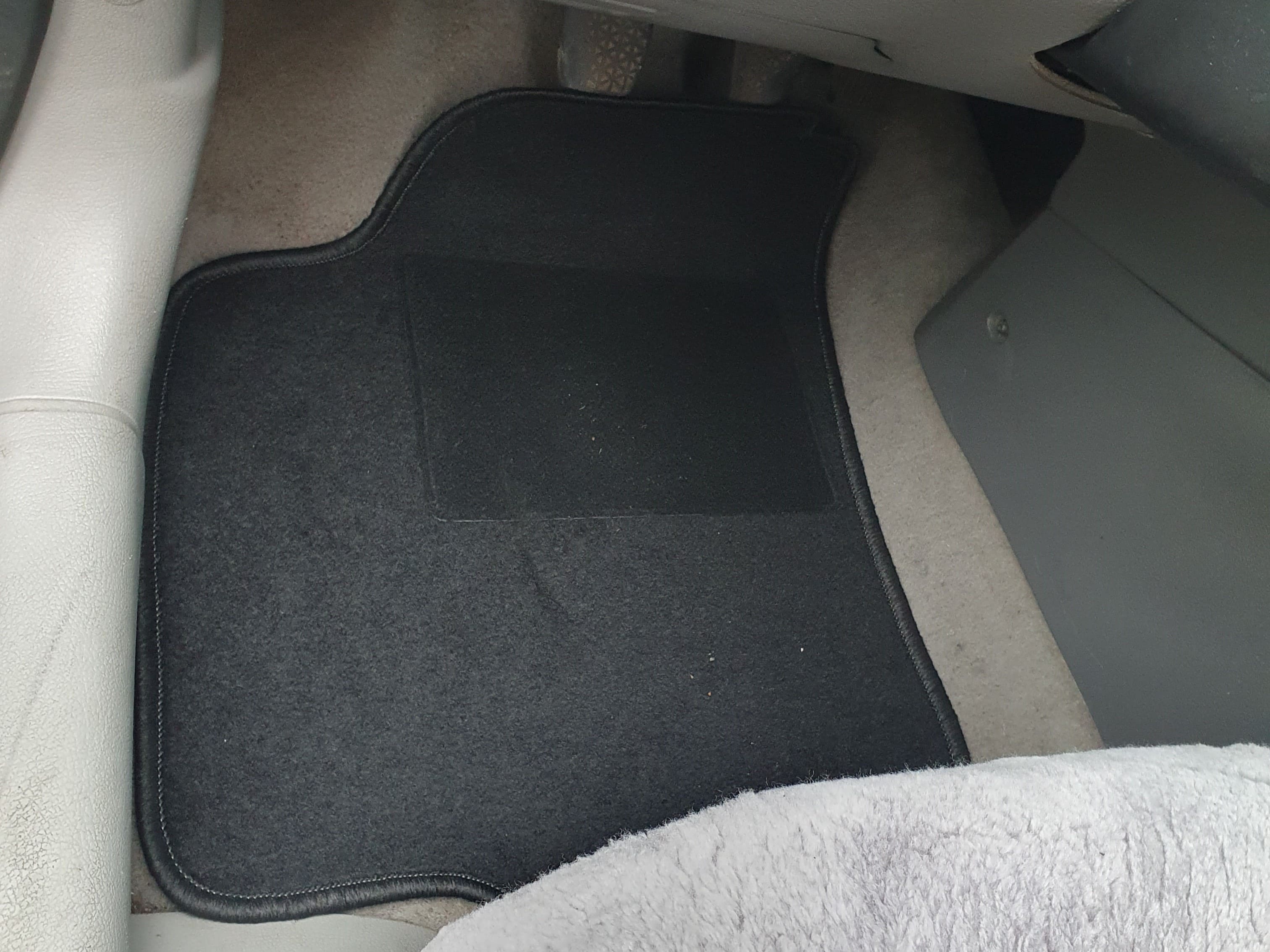 Fußmatten passend für Opel Astra G Typ  (Baujahr 1998 - 2009)