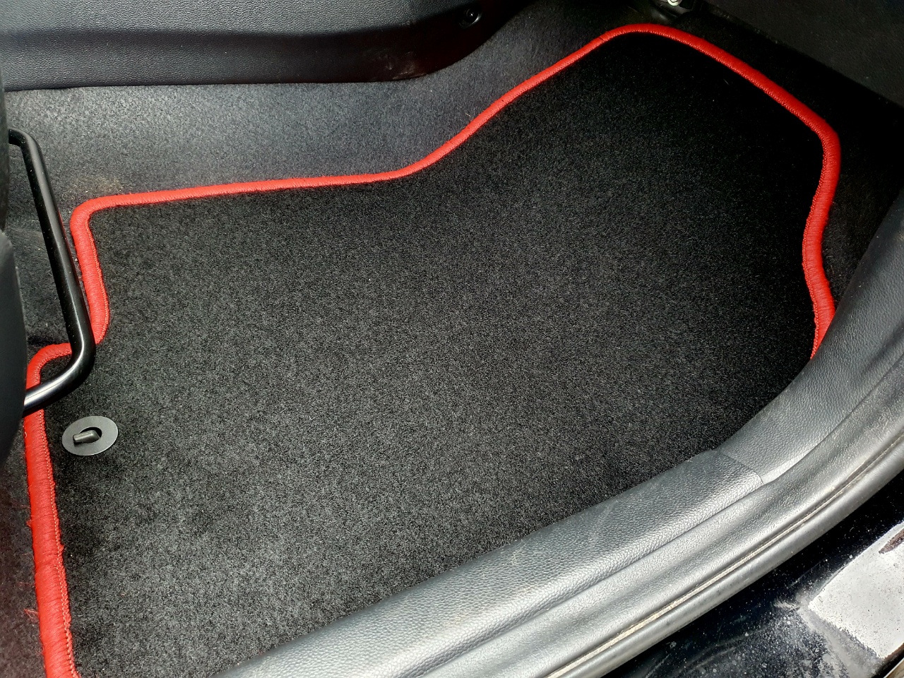 Fußmatten passend für Hyundai i20 Typ GB, IB (Baujahr 2014 - 2020)