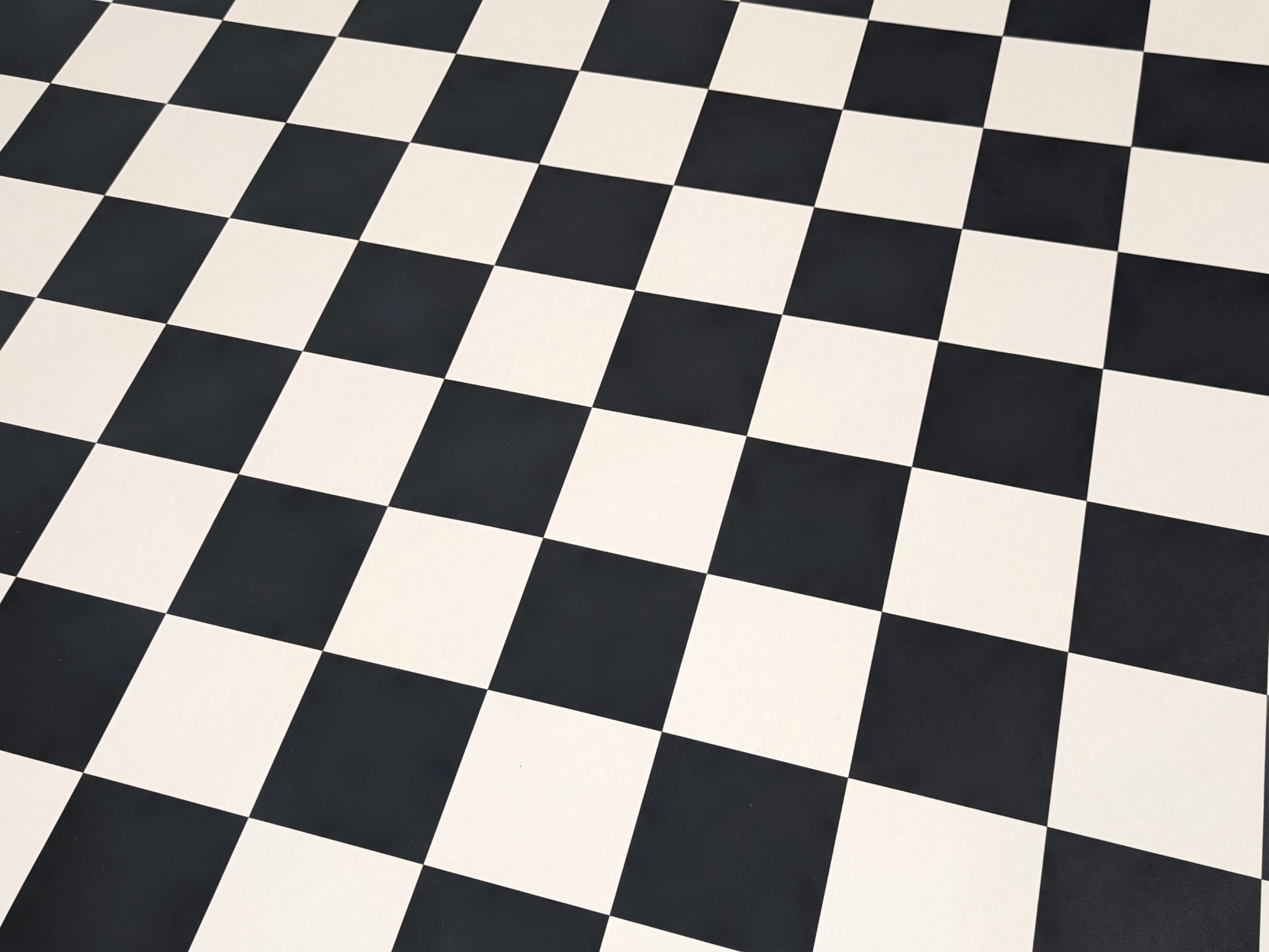PVC Bodenbelag Vinylboden in diagonalem Schachbrett