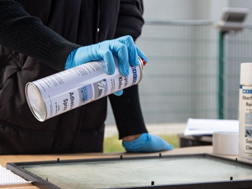 Sprühkleber 500 ml | Teppich, PVC & Autoteppich Meterware einfach befestigen