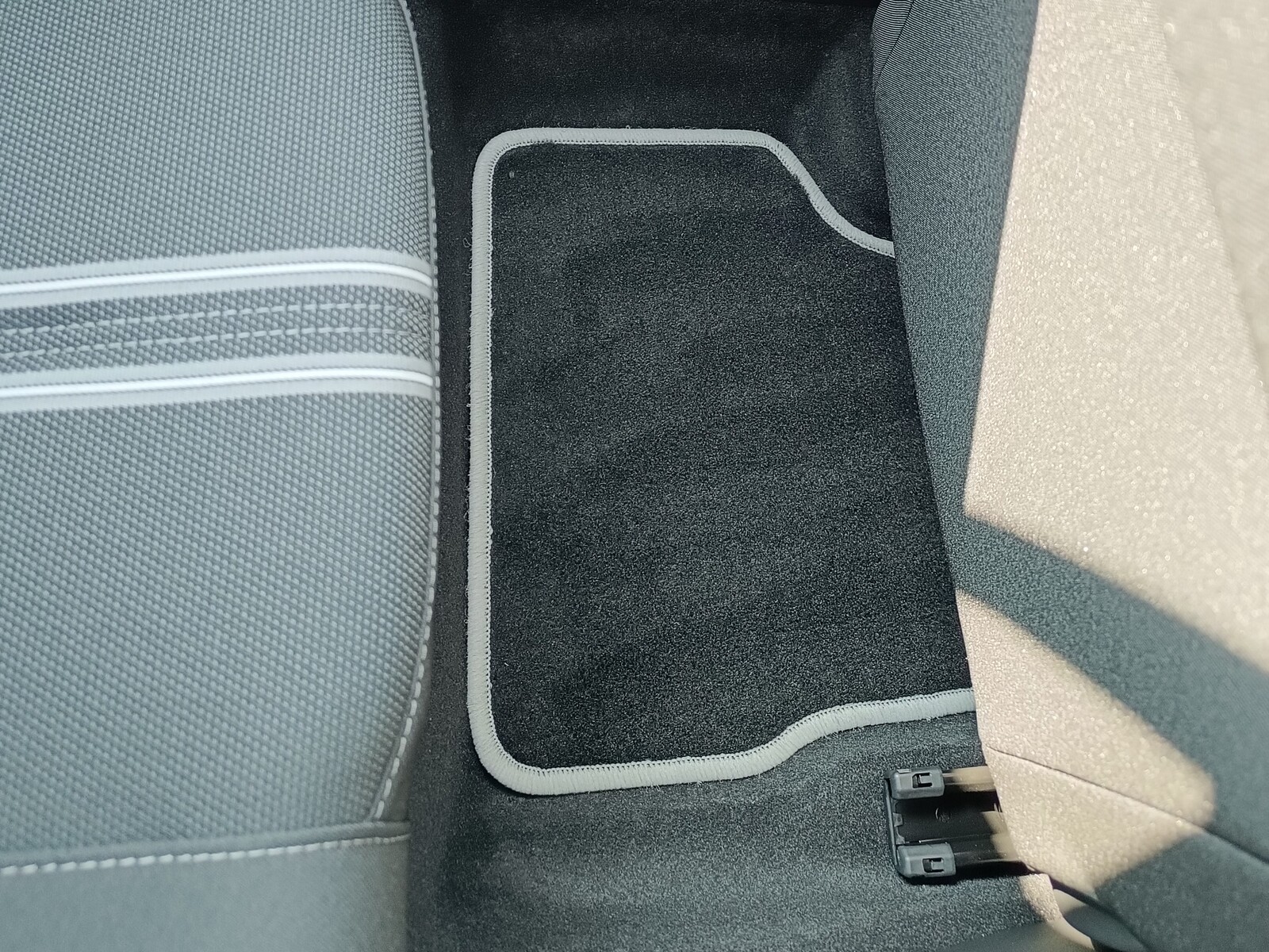 Fußmatten passend für Opel Corsa F Typ  (Baujahr 2019 - aktuell)