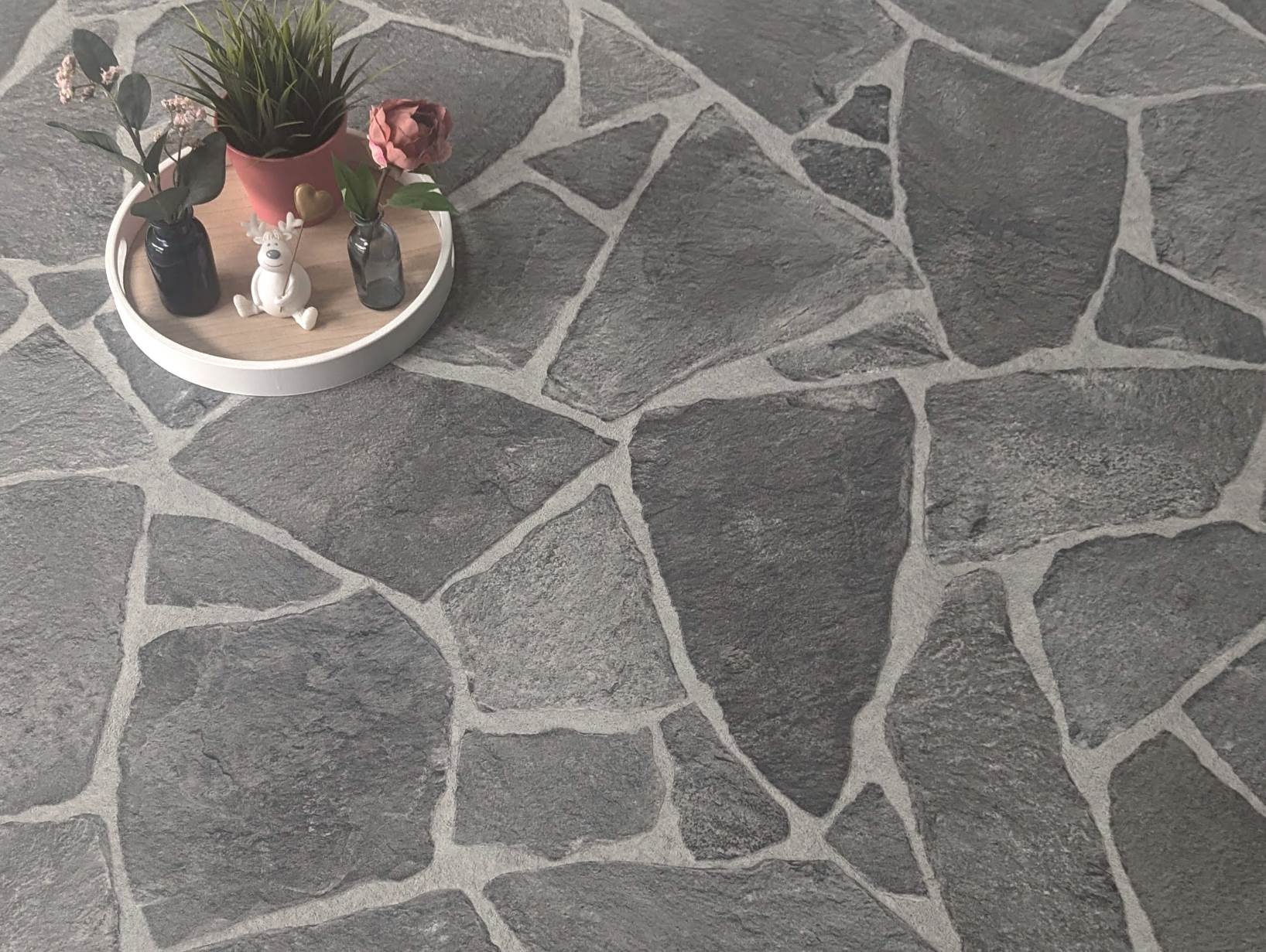 PVC Bodenbelag Vinylboden in markantem Naturstein Look anthrazit-grau