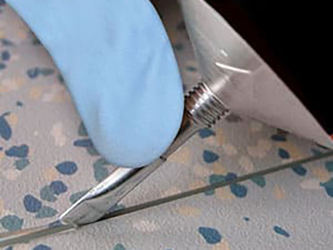 PVC Kaltschweißpaste | Reparatur & Fugenversiegelung für Vinylboden