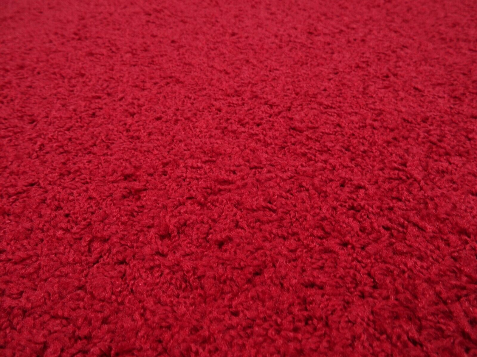 Lagerrest: Teppich Kräuselvelour, rot, Stück 4.00 m x 4.80 m