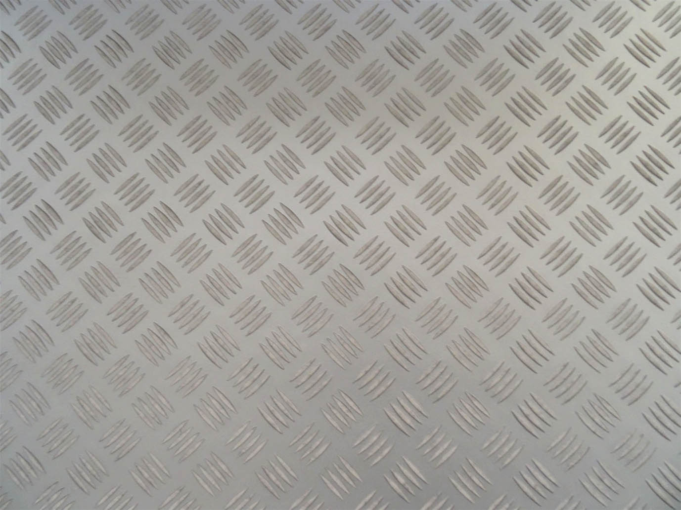 PVC in Riffelblech-Optik