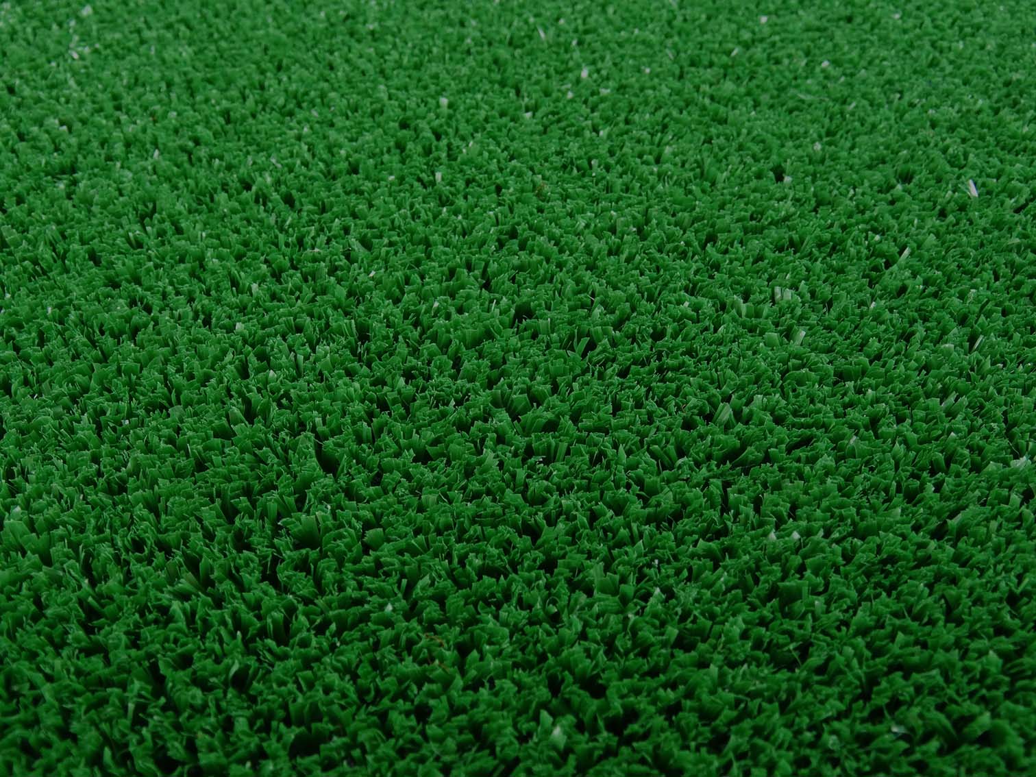 Flacher Kunstrasen Spring B1 | Outdoorteppich für Garten, Balkon & Events