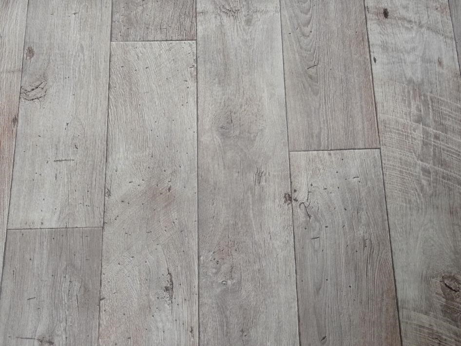 Holz-Optik nach robuster Landhaus-Art 4