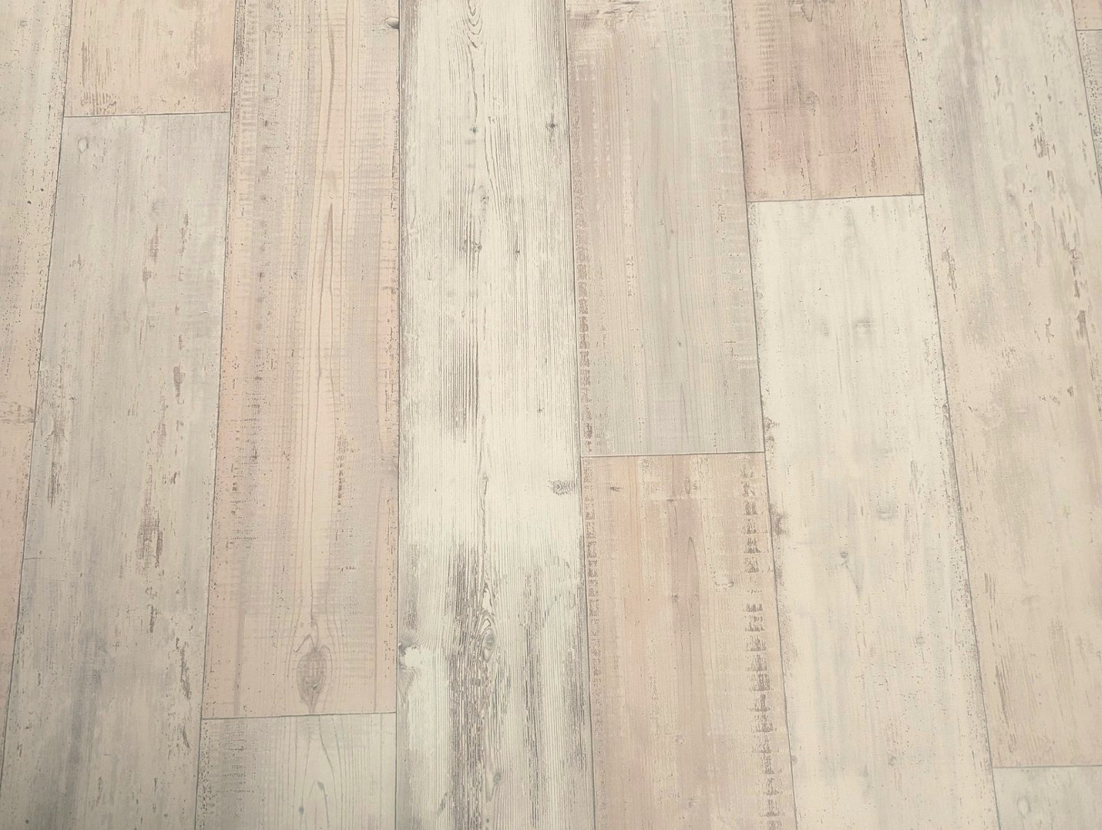 PVC Bodenbelag Vinylboden - helles Holzdesign in modernen Vintage Landhausdielen