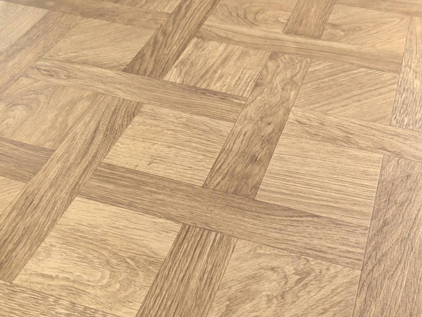 PVC Bodenbelag in geflochtener Holz Art