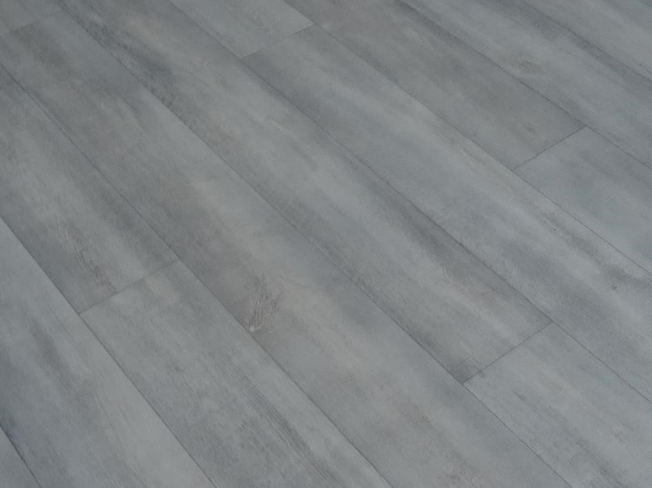 PVC in sanfter Holz-Optik 2