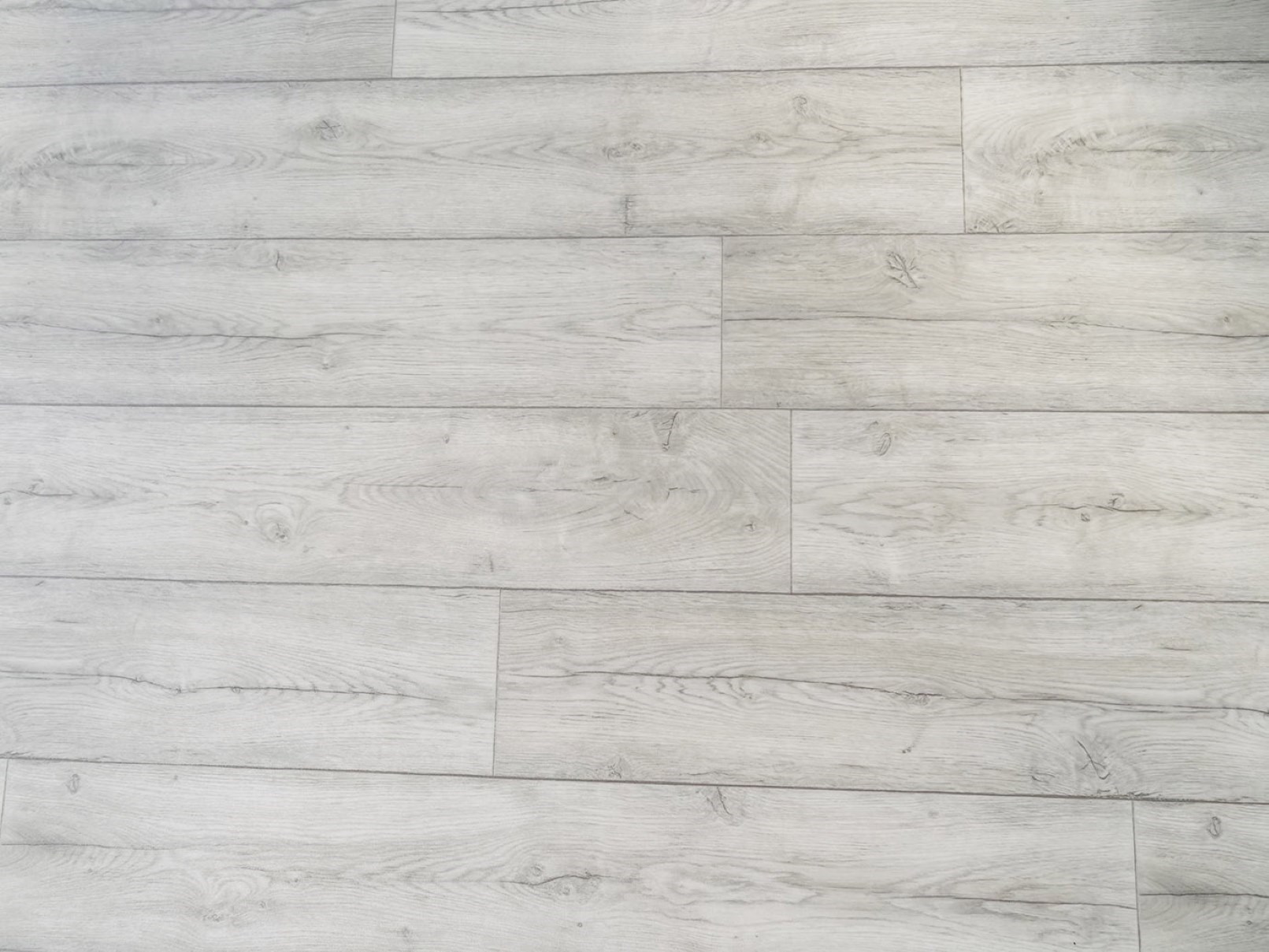PVC Bodenbelag Vinylboden in moderner Eichenholzoptik mit natürlicher Maserung