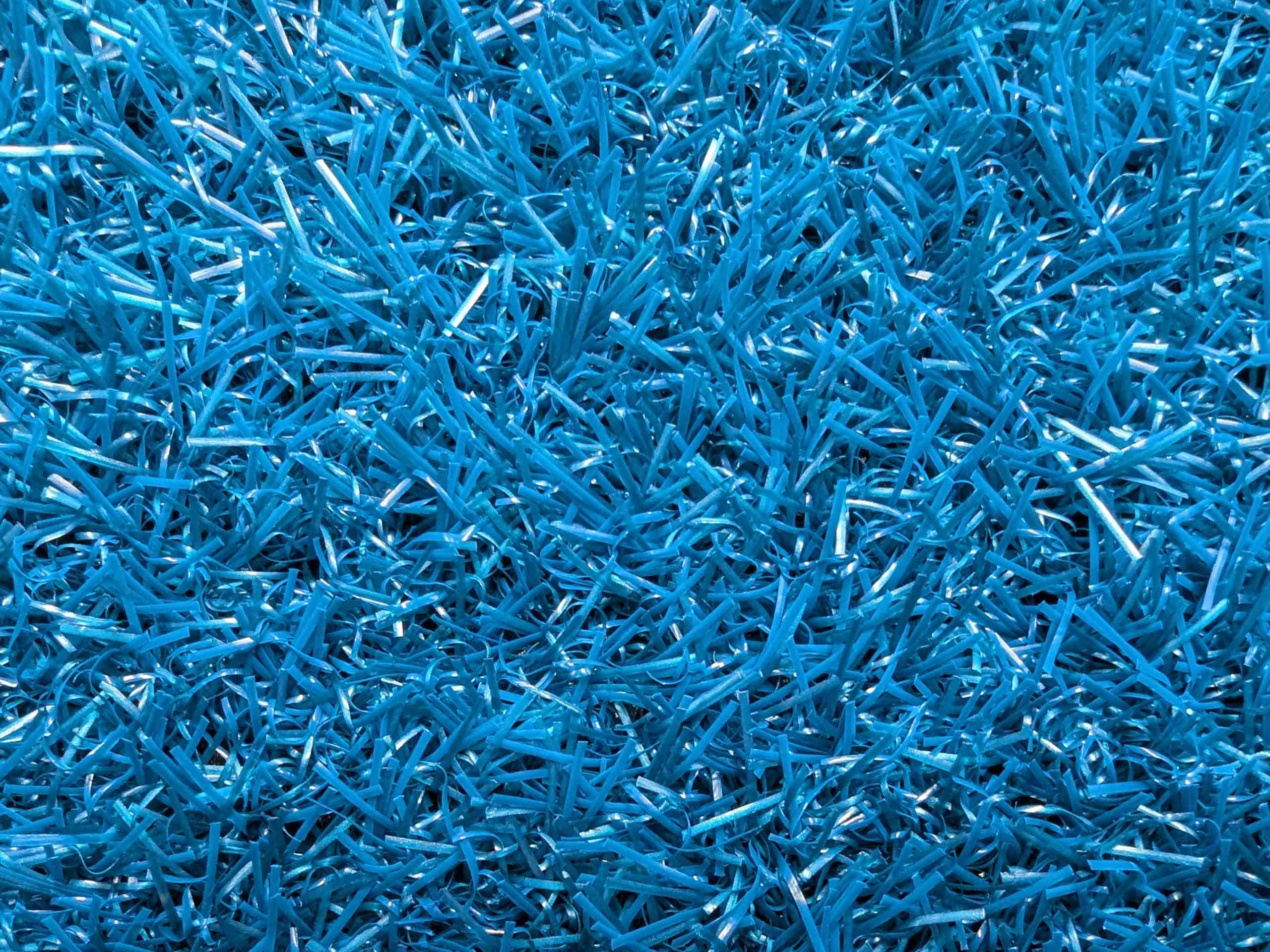 Hoher Kunstrasen Super Modern | Outdoor-Rasenteppich in Schwarz & Blau