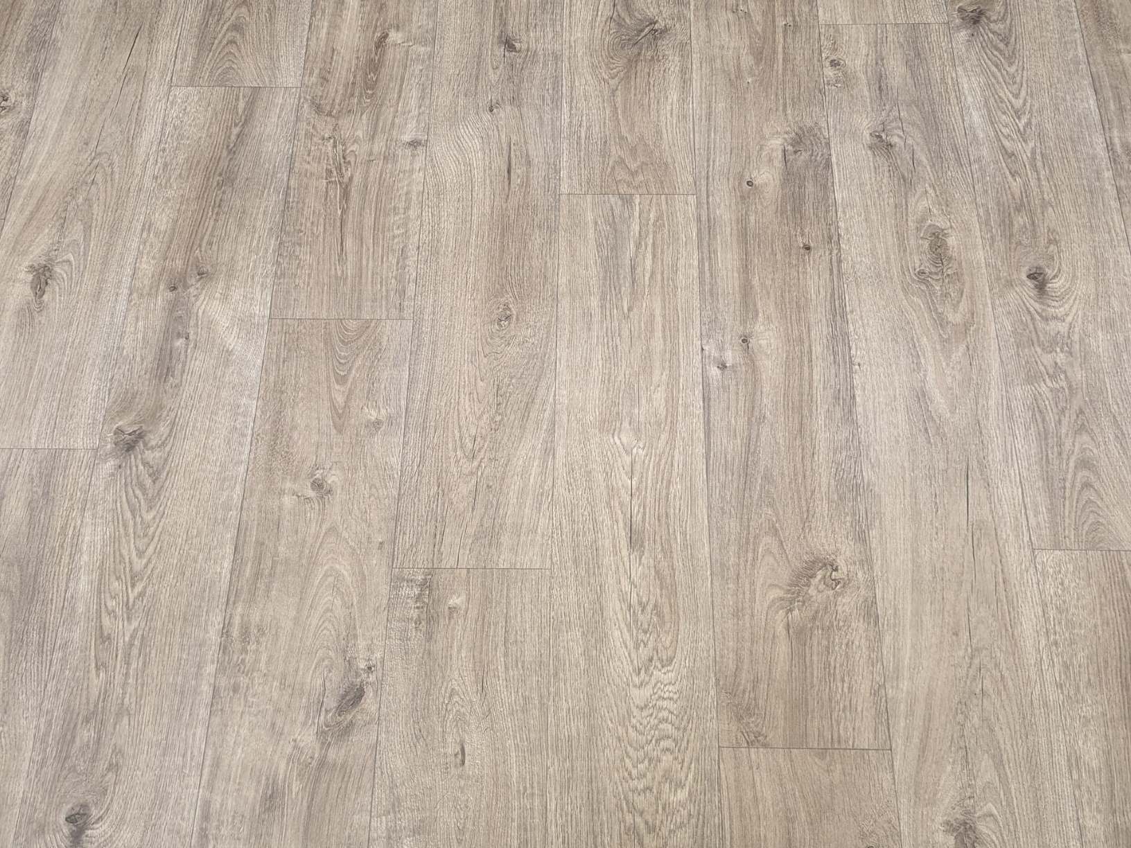 PVC Bodenbelag Vinylboden in massiver Holz Art