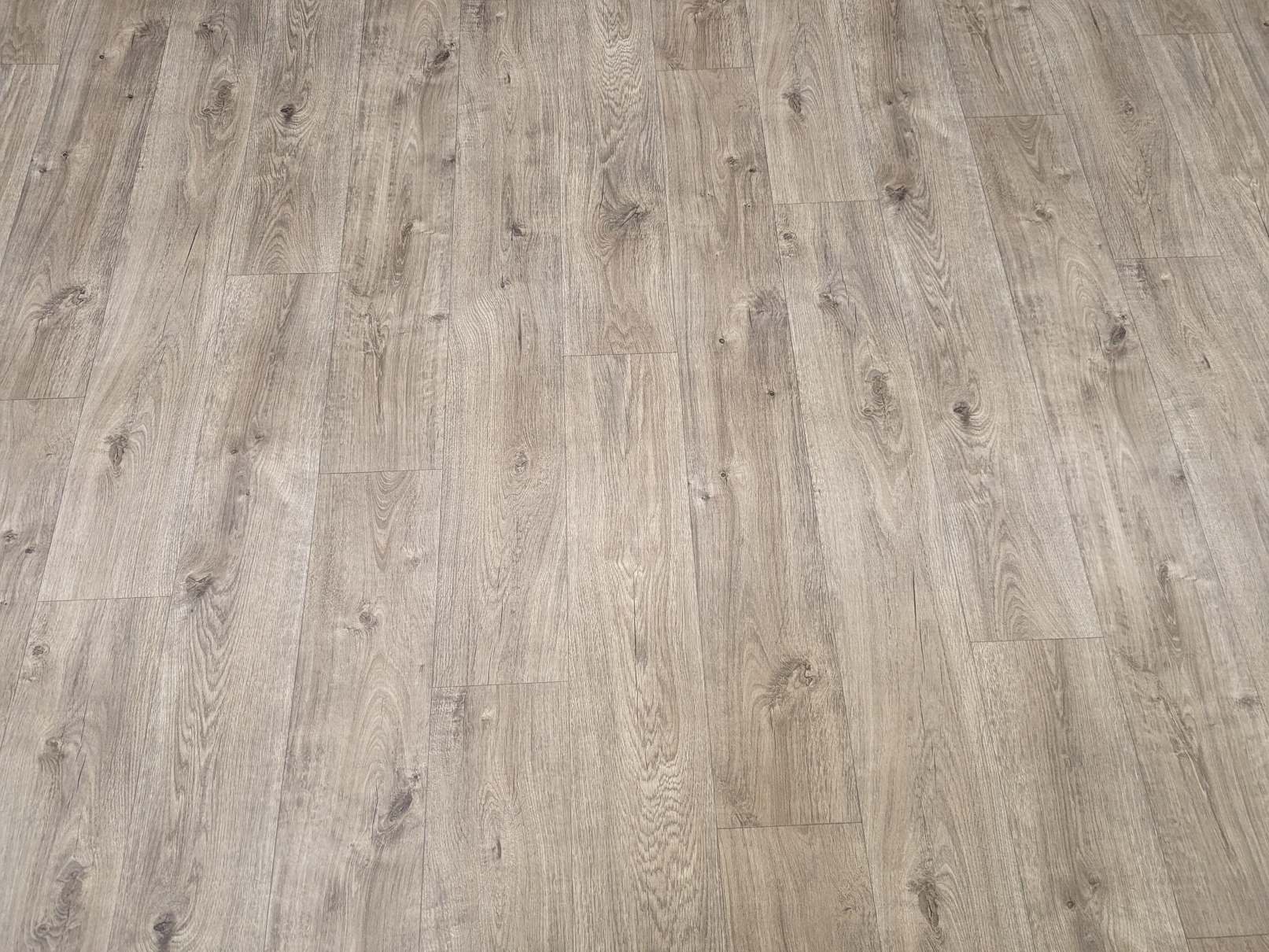 PVC Bodenbelag Vinylboden in massiver Holz Art