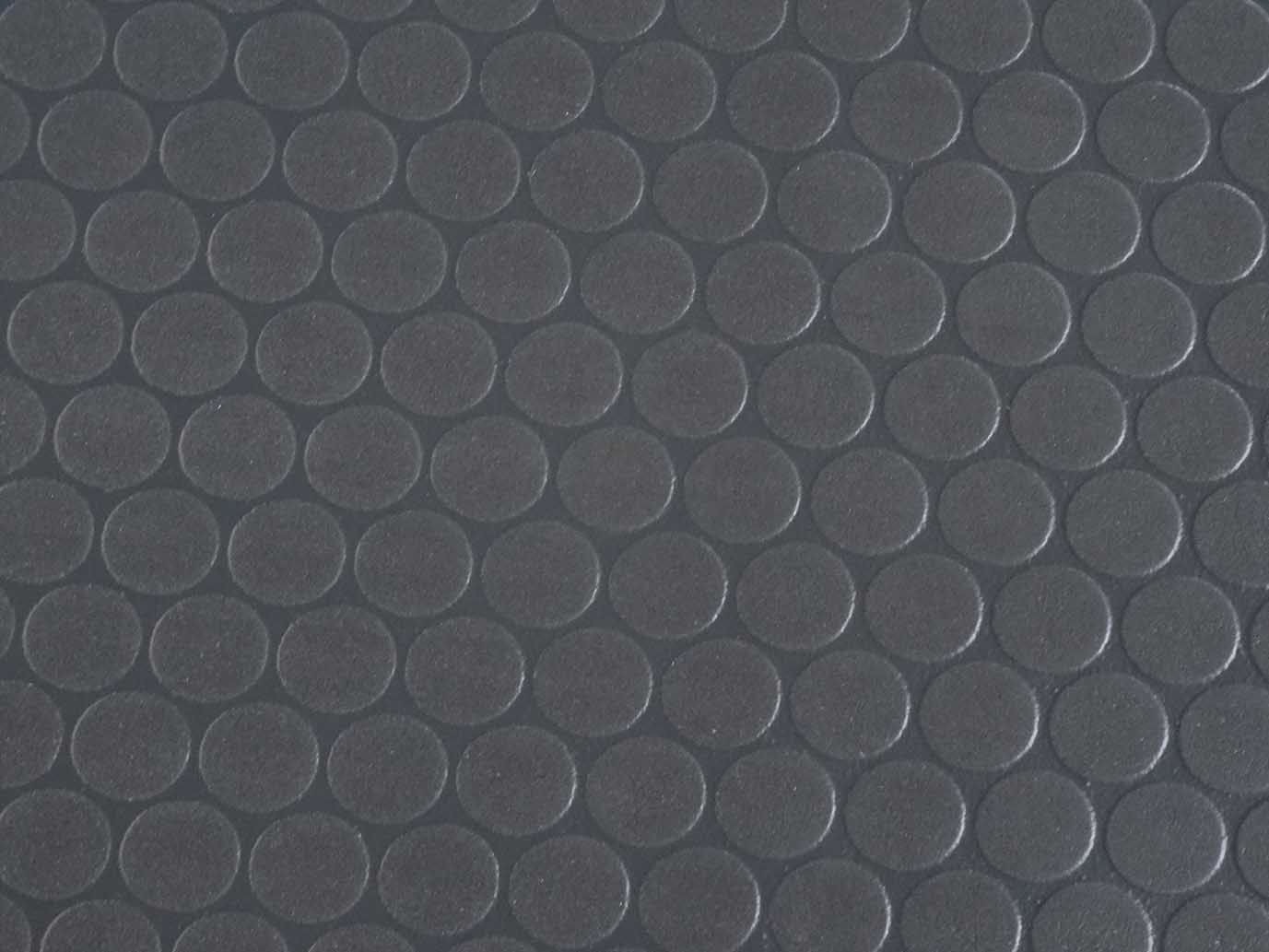 PVC mit schwarzen Punkten 3
