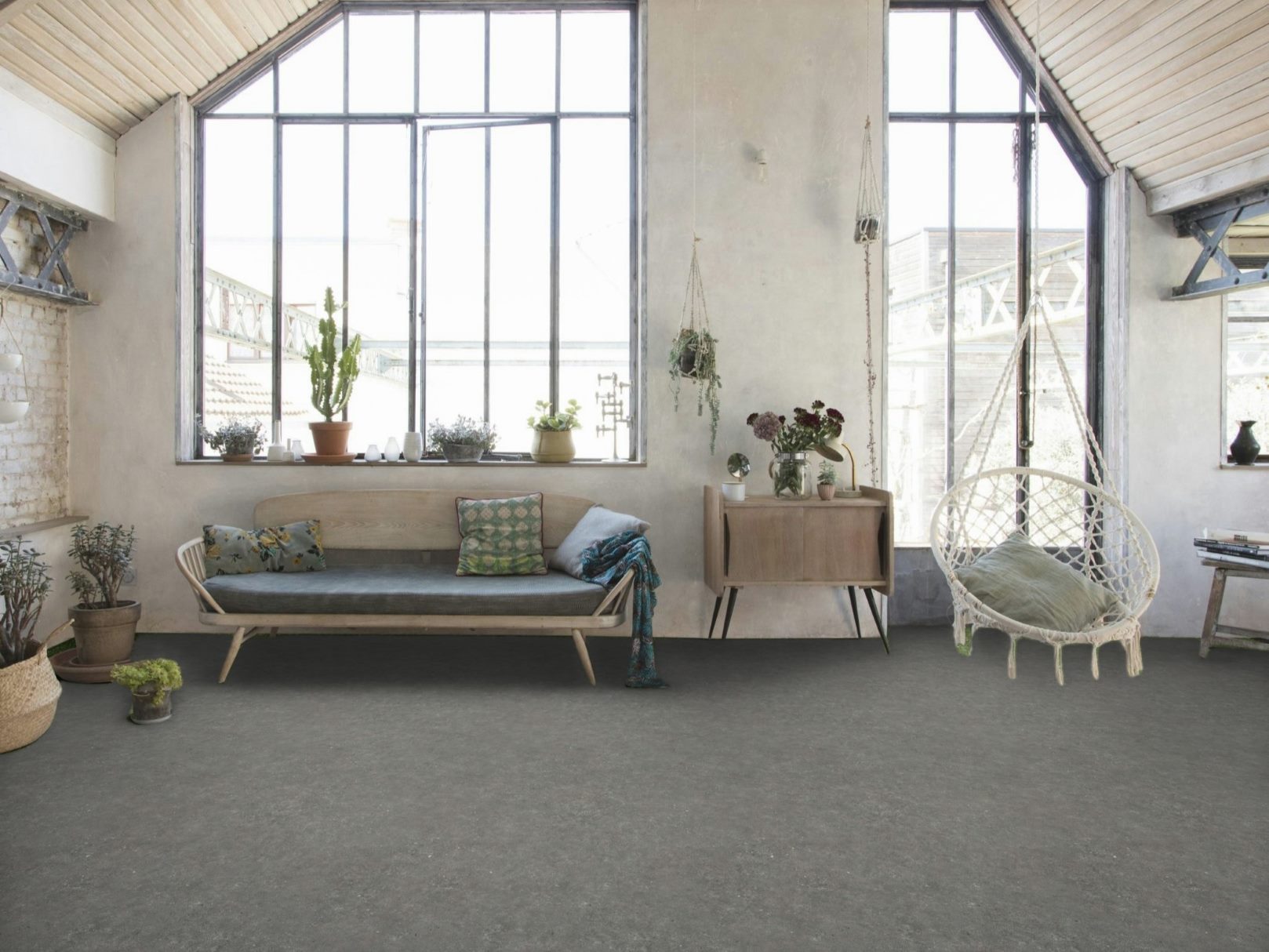 PVC Bodenbelag Vinylboden in dunklem Beton Design