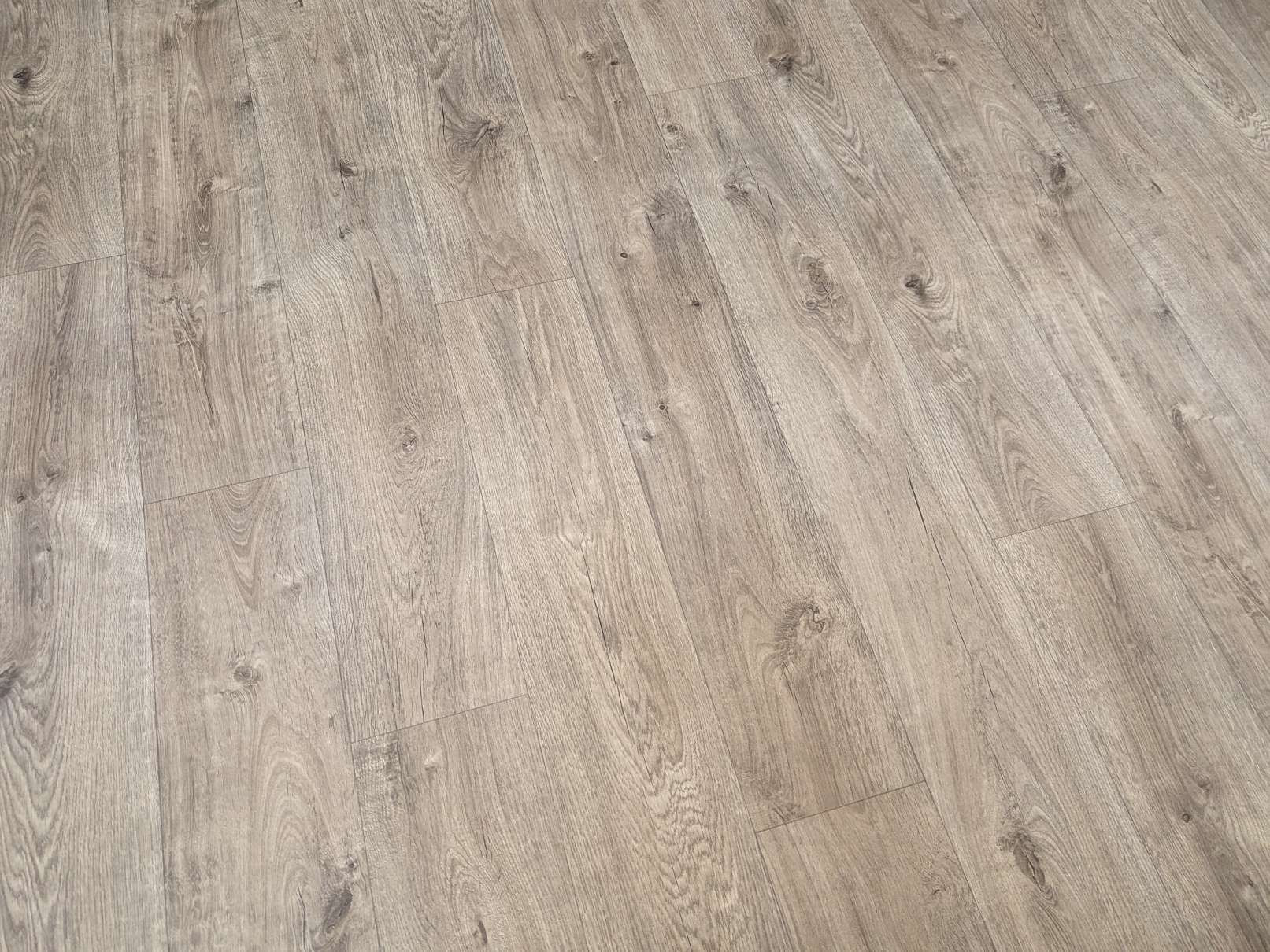 PVC Bodenbelag Vinylboden in massiver Holz Art