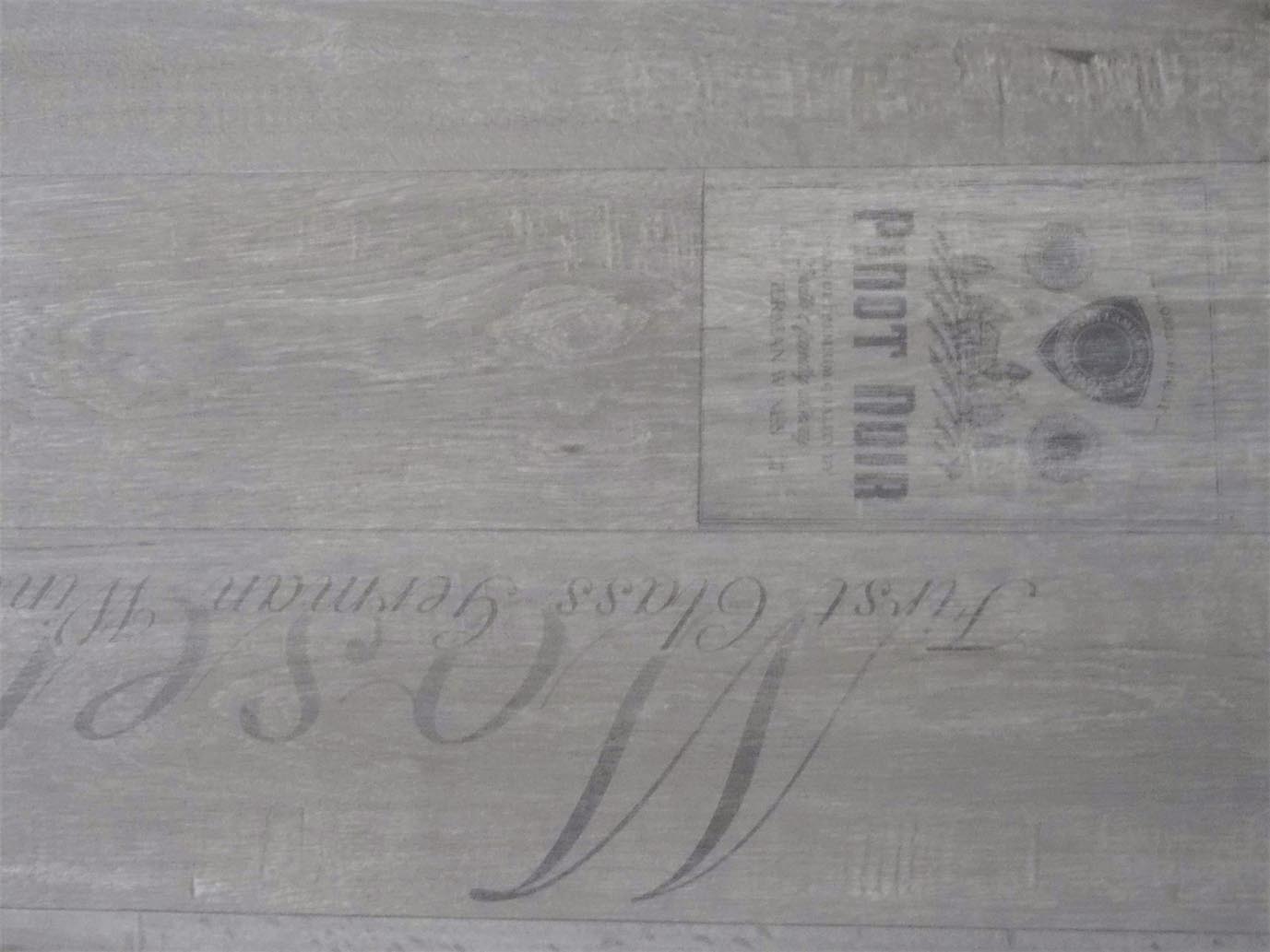 PVC in Holz-Optik mit kulinarischer Schrift 4