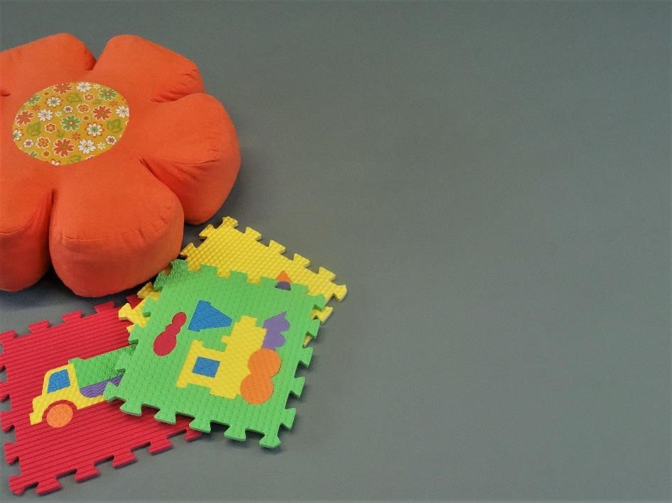 PVC flooring in uni gray green PVC in Uni graugrüner Gestaltung