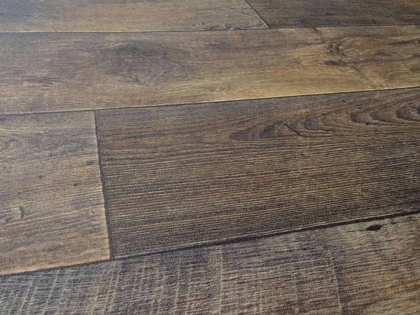 PVC in Holz-Optik nach grober Landhaus-Art 5