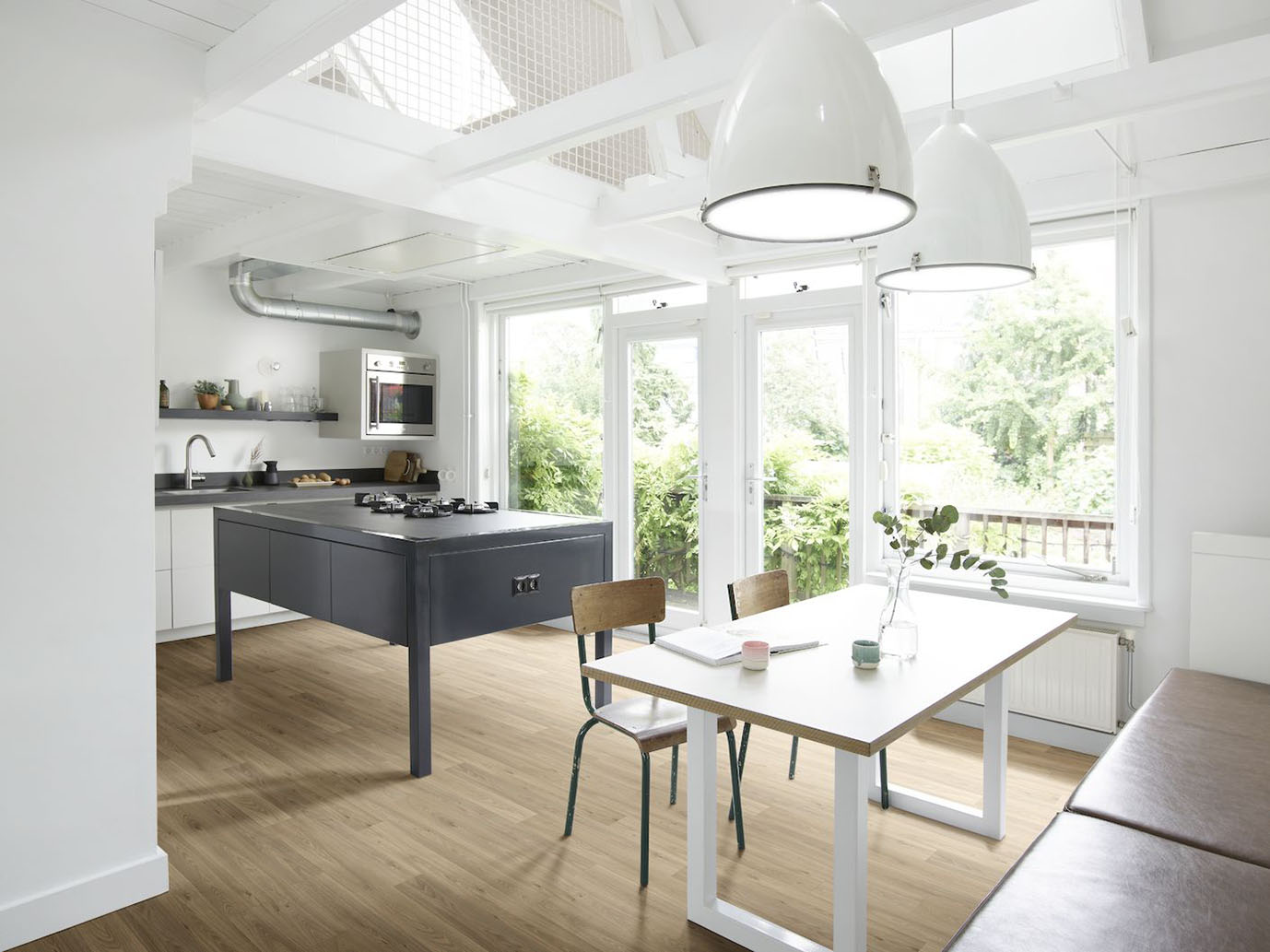 PVC in Eschenholz-Optik 5