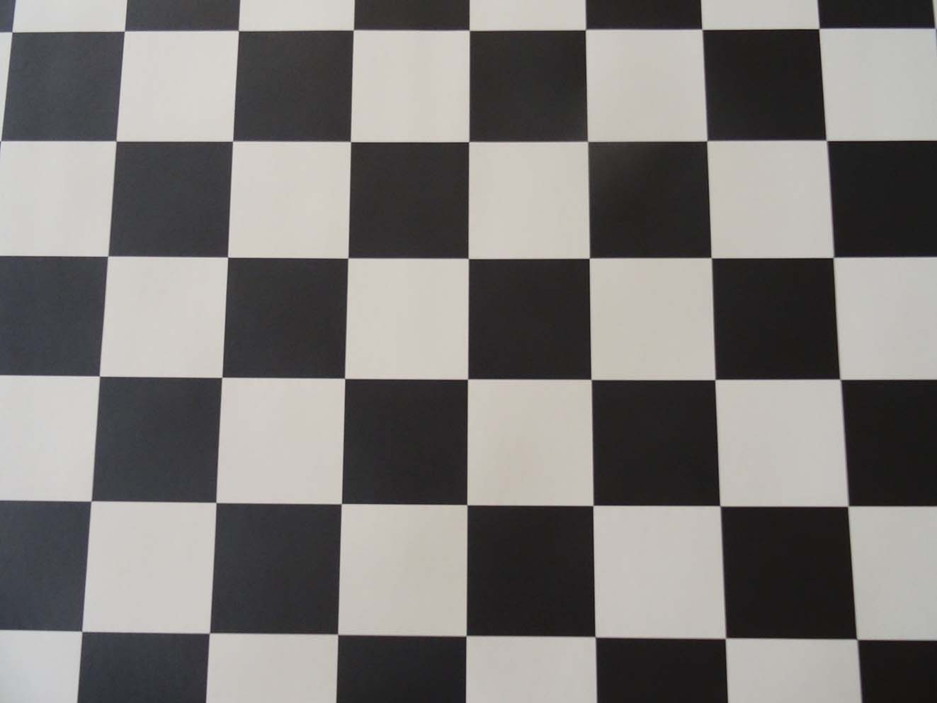 PVC in klassischer Schachbrettoptik, schwarz weiß 1