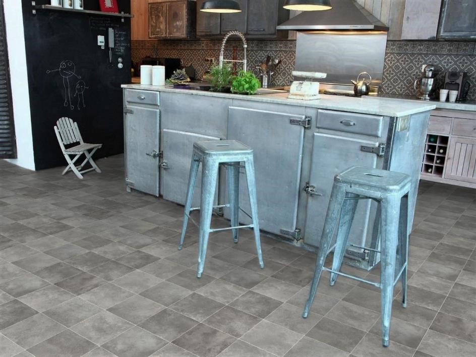 PVC in rustikaler Fliesen-Optik 5