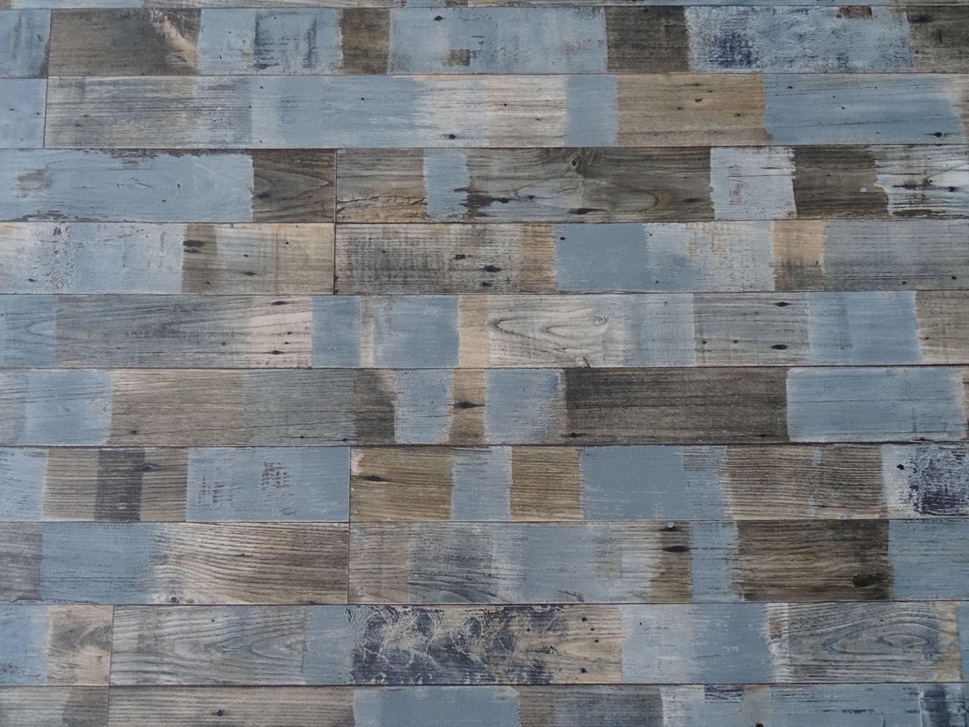 PVC in Holz-Optik im used Style