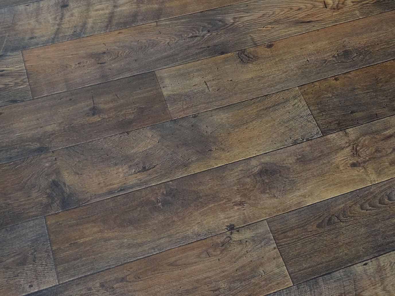 PVC in Holz-Optik nach grober Landhaus-Art 4