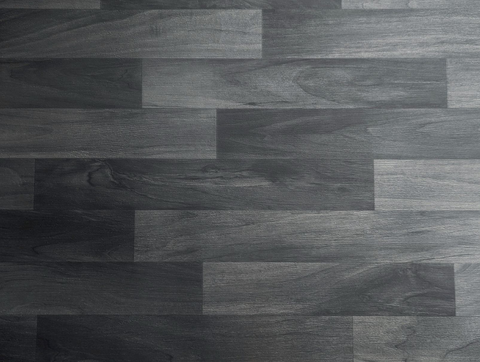PVC flooring: vinyl flooring with an anthracite-coloured plank effect