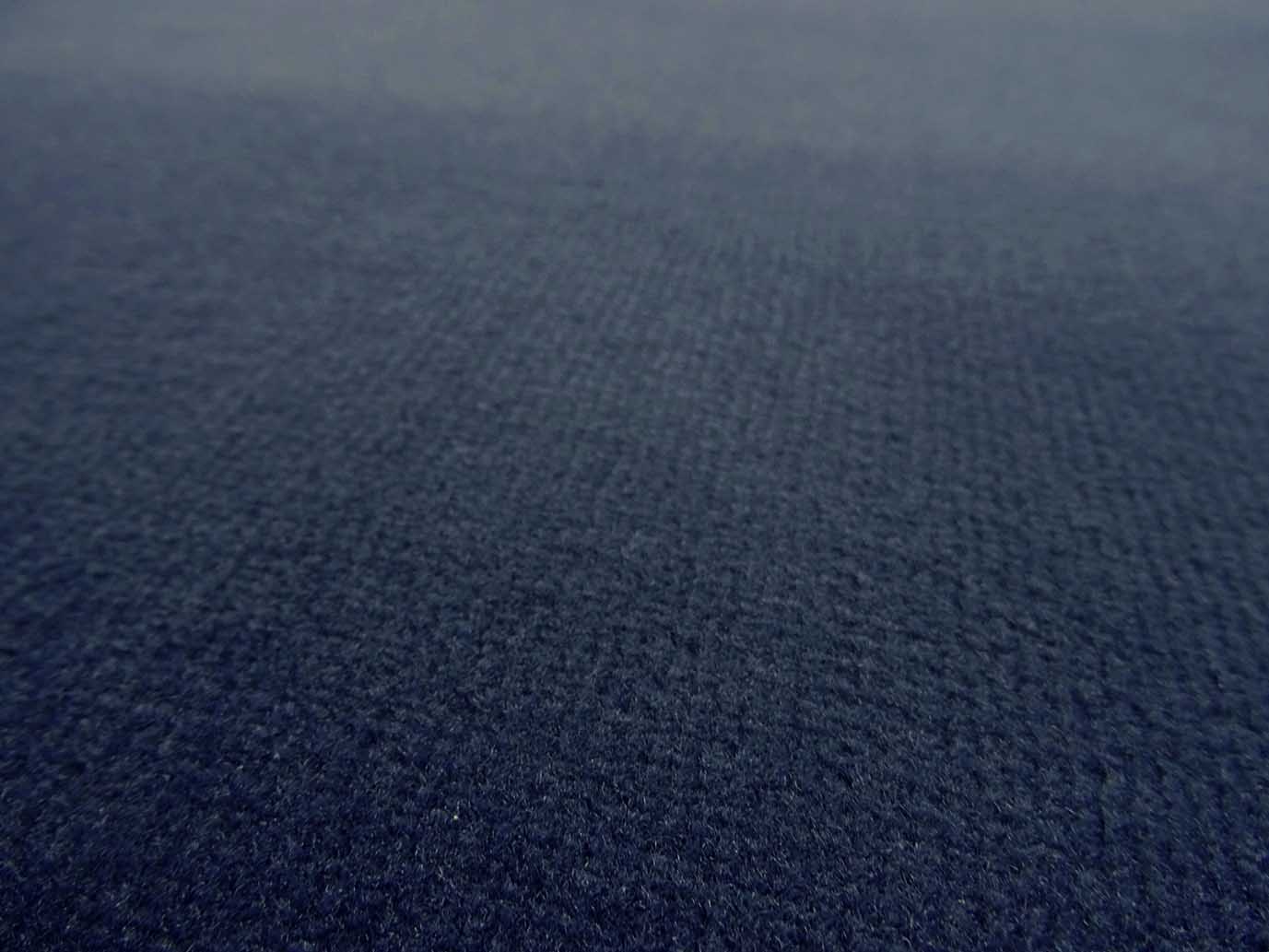 Zacht velour tapijt fluweel (2 meter breed in aangepaste maat) Zacht velour tapijt fluweel (2 meter breed in aangepaste maat)